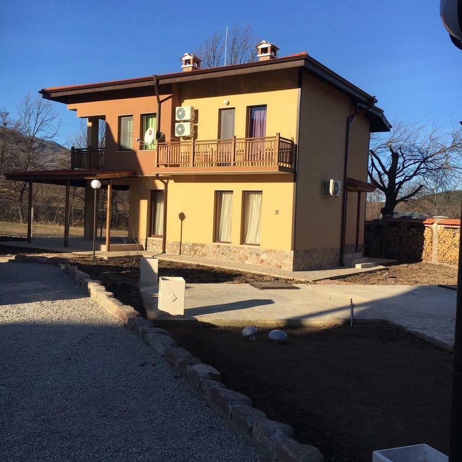 Комплекс Тянкови Къщи Vŭrshets Exterior foto