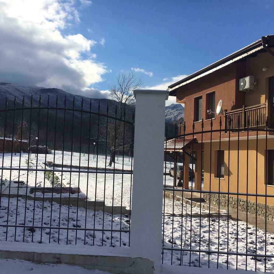 Комплекс Тянкови Къщи Vŭrshets Exterior foto