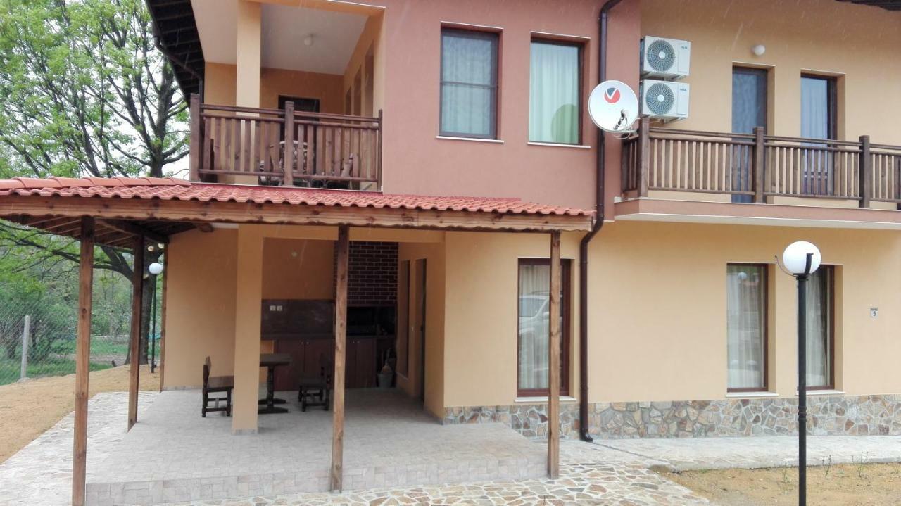 Комплекс Тянкови Къщи Vŭrshets Exterior foto